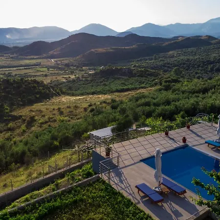 Panorama - Private Swimming Pool & Parking Willa