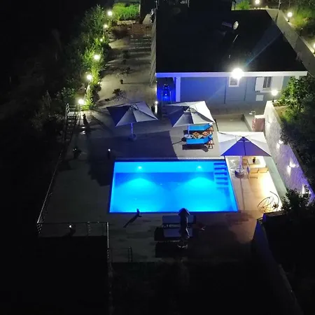 Willa Panorama - Private Swimming Pool & Parking Saranda