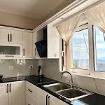 Panorama - Private Swimming Pool & Parking