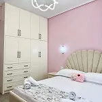 Panorama - Private Swimming Pool & Parking 别墅 *