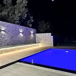 Panorama - Private Swimming Pool & Parking 别墅 *