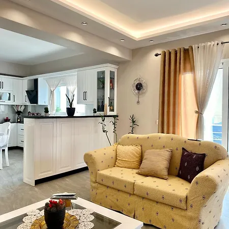 Panorama - Private Swimming Pool & Parking 빌라 Sarandë