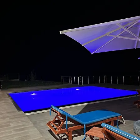 Panorama - Private Swimming Pool & Parking 빌라