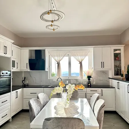 Villa Panorama Sarandë